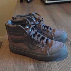 Boys vans sk8 hi zip
